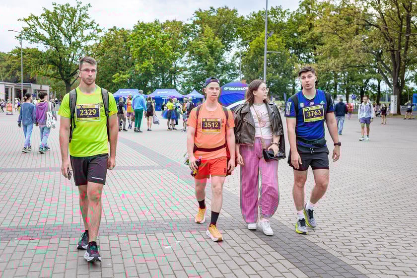 10. PKO Nocny Wrocław Półmaraton – zobaczcie zdjęcia uczestników tuż przed startem