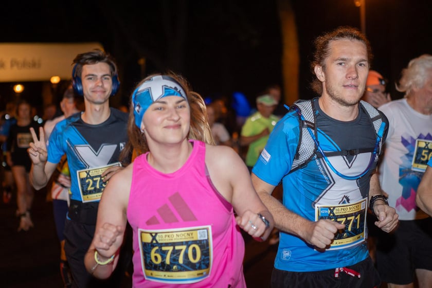10. PKO Nocny Wrocław Półmaraton. Zdjęcia zawodników