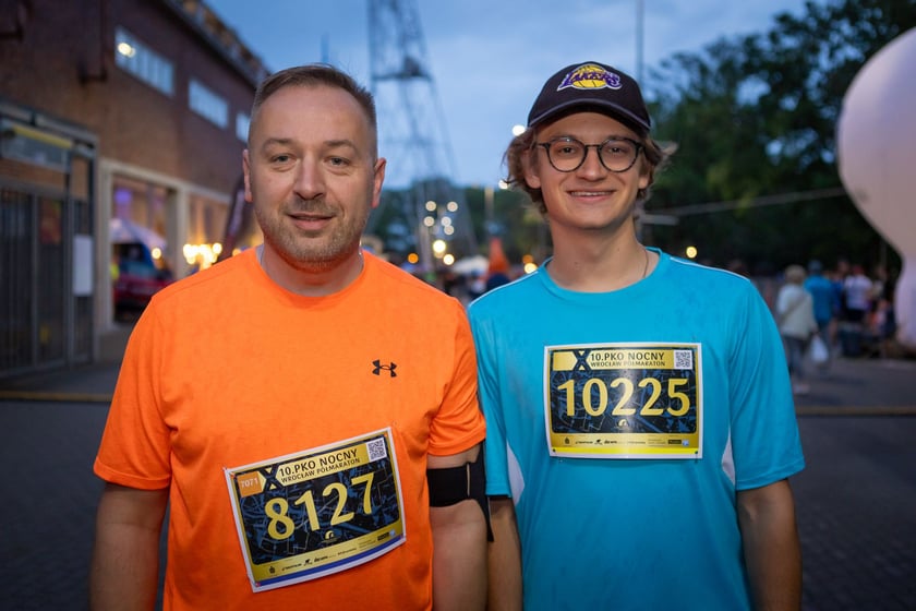 10. PKO Nocny Wrocław Półmaraton. Zdjęcia zawodników