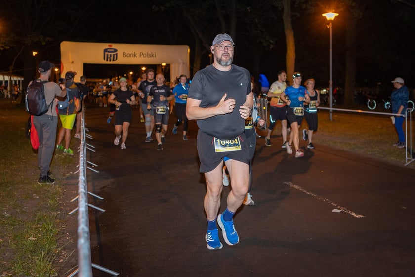 10. PKO Nocny Wrocław Półmaraton. Zdjęcia zawodników