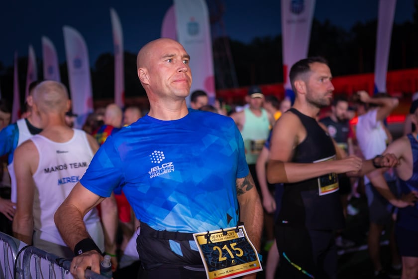 10. PKO Nocny Wrocław Półmaraton. Zdjęcia zawodników