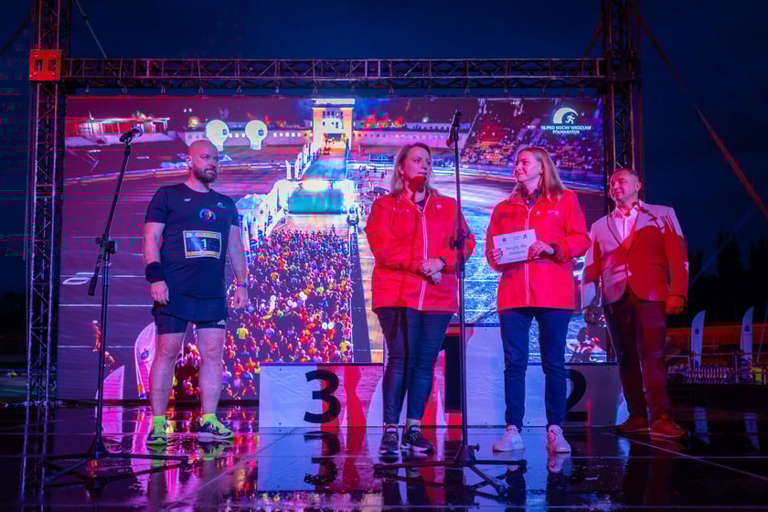 10. PKO Nocny Wrocław Półmaraton. Zdjęcia zawodników