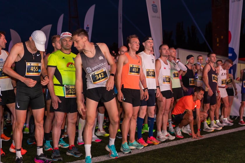 10. PKO Nocny Wrocław Półmaraton. Zdjęcia zawodników