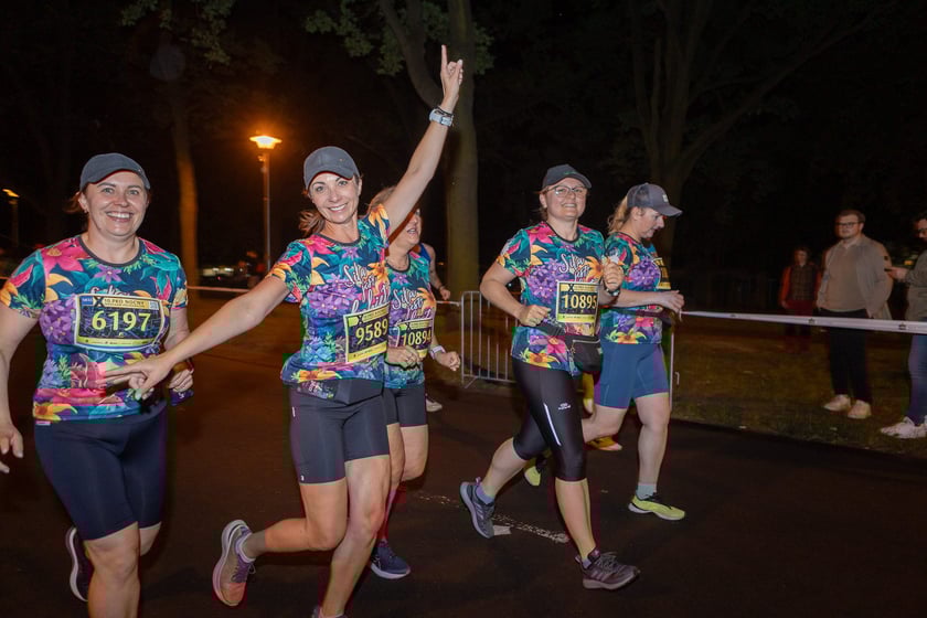 10. PKO Nocny Wrocław Półmaraton. Zdjęcia zawodników