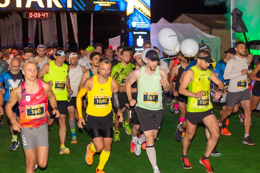10. PKO Nocny Wrocław Półmaraton. Zdjęcia zawodników