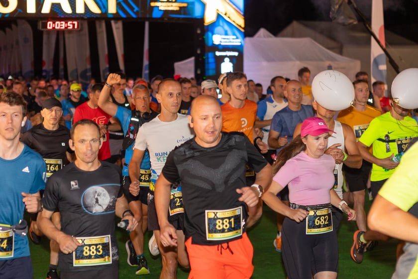 10. PKO Nocny Wrocław Półmaraton. Zdjęcia zawodników