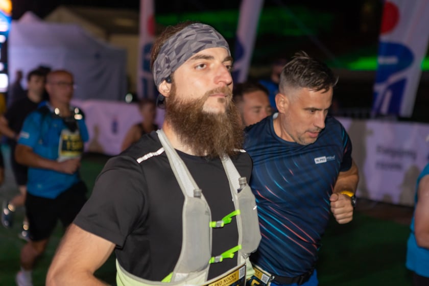 10. PKO Nocny Wrocław Półmaraton. Zdjęcia zawodników