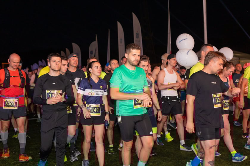 10. PKO Nocny Wrocław Półmaraton. Zdjęcia zawodników