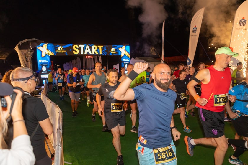 10. PKO Nocny Wrocław Półmaraton. Zdjęcia zawodników