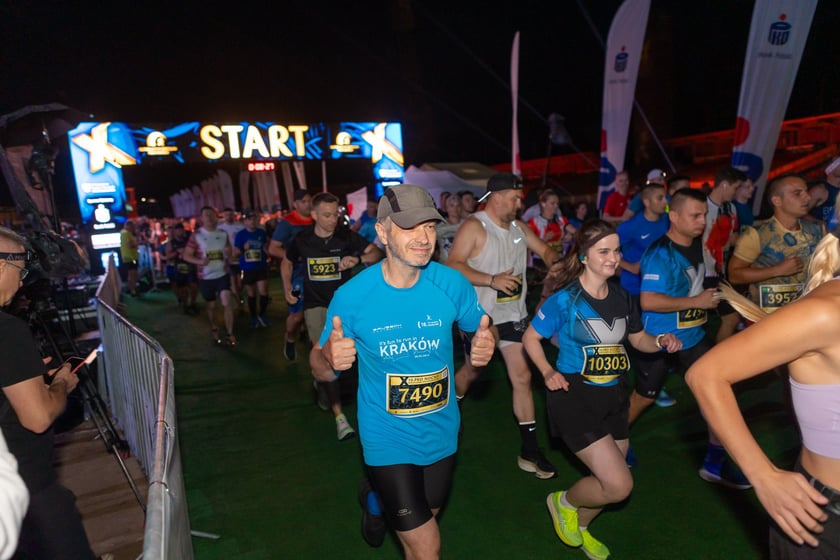 10. PKO Nocny Wrocław Półmaraton. Zdjęcia zawodników