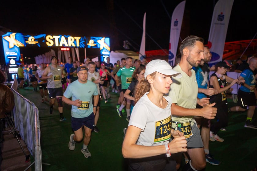 10. PKO Nocny Wrocław Półmaraton. Zdjęcia zawodników