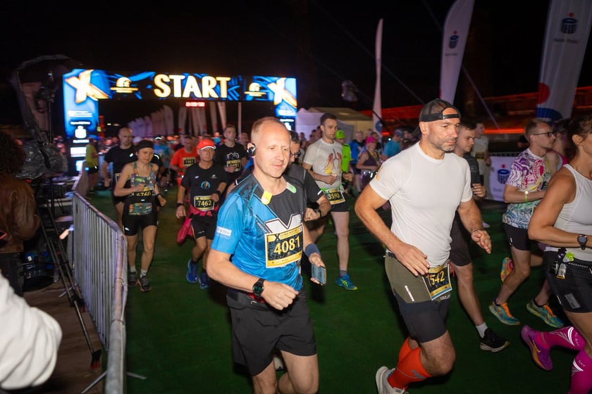 10. PKO Nocny Wrocław Półmaraton. Zdjęcia zawodników