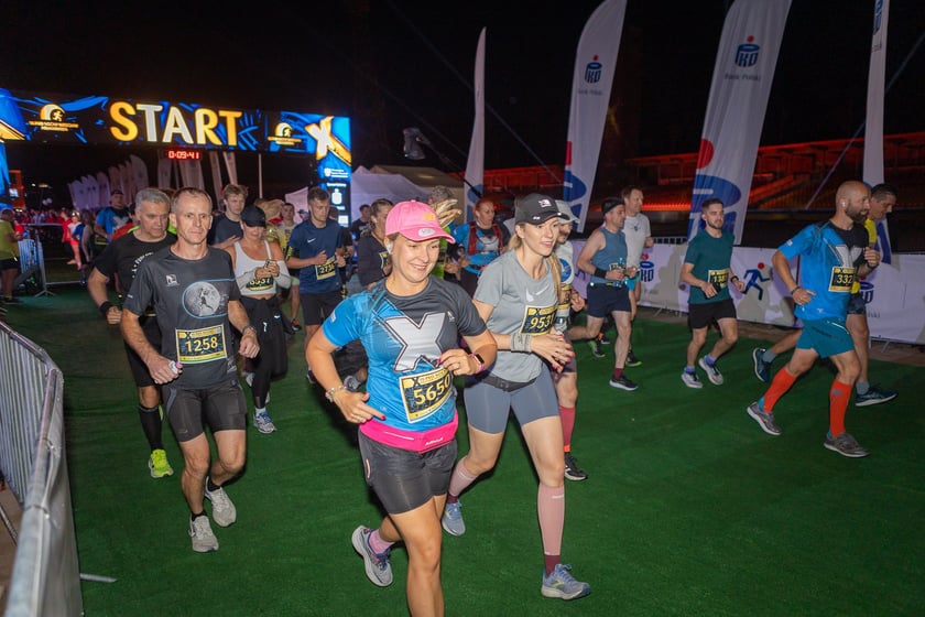 10. PKO Nocny Wrocław Półmaraton. Zdjęcia zawodników