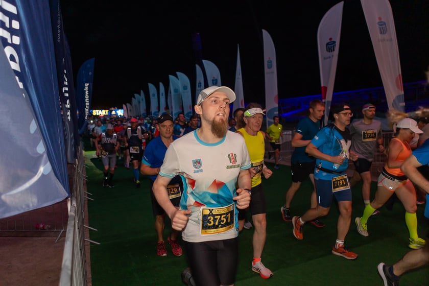 10. PKO Nocny Wrocław Półmaraton. Zdjęcia zawodników