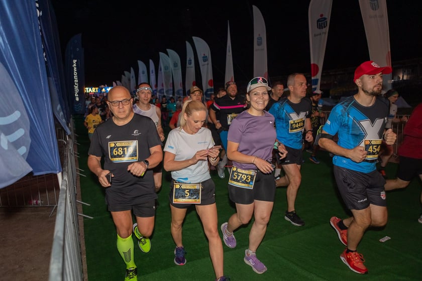 10. PKO Nocny Wrocław Półmaraton. Zdjęcia zawodników