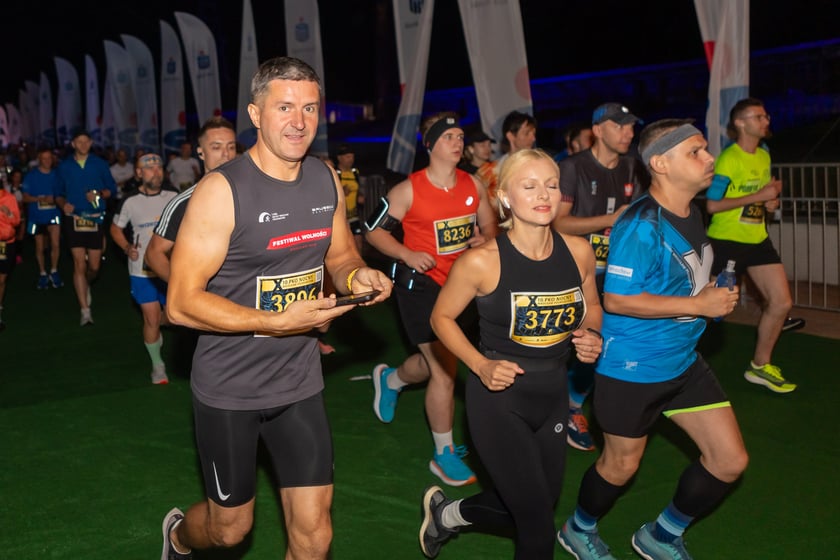 10. PKO Nocny Wrocław Półmaraton. Zdjęcia zawodników