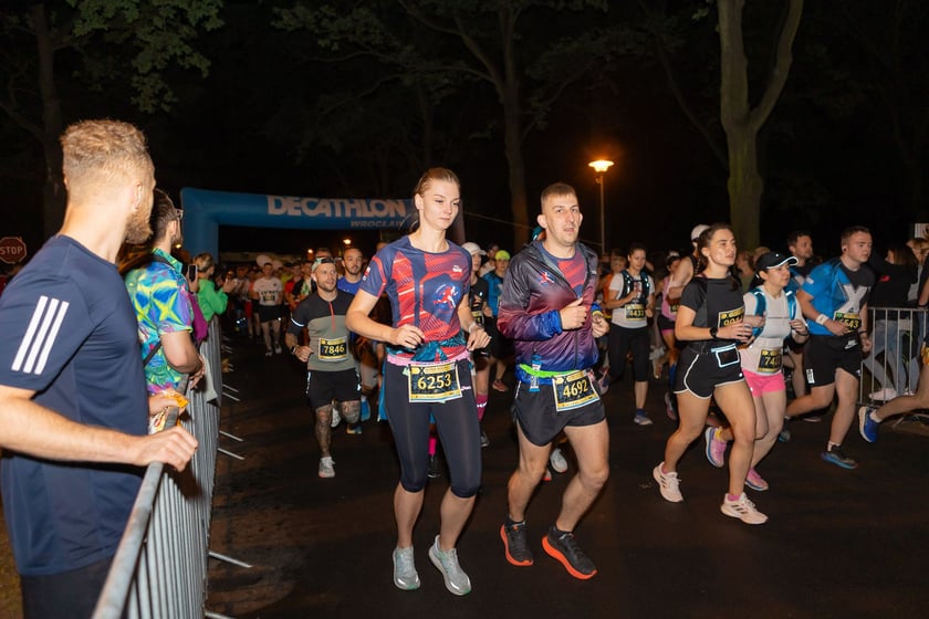 10. PKO Nocny Wrocław Półmaraton. Zdjęcia zawodników