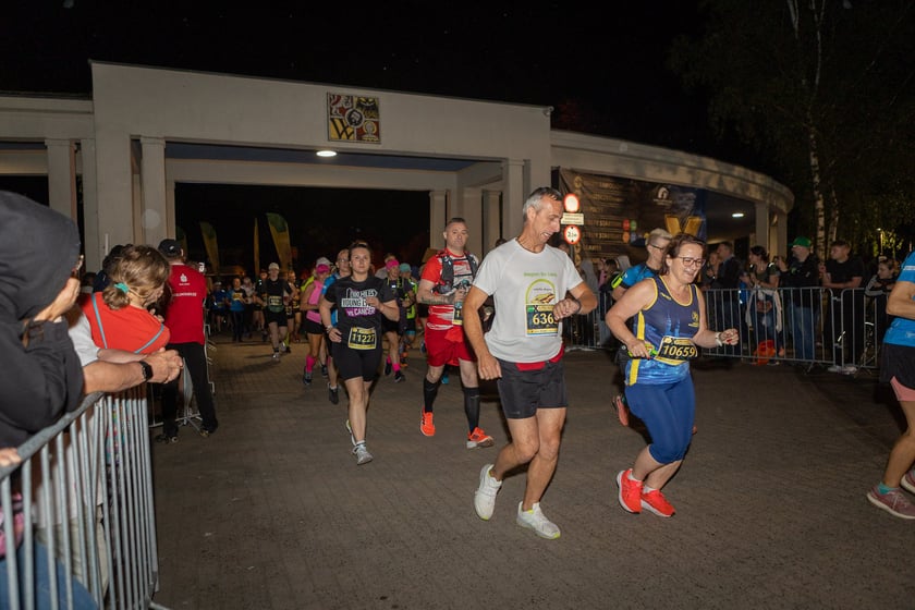 10. PKO Nocny Wrocław Półmaraton. Zdjęcia zawodników