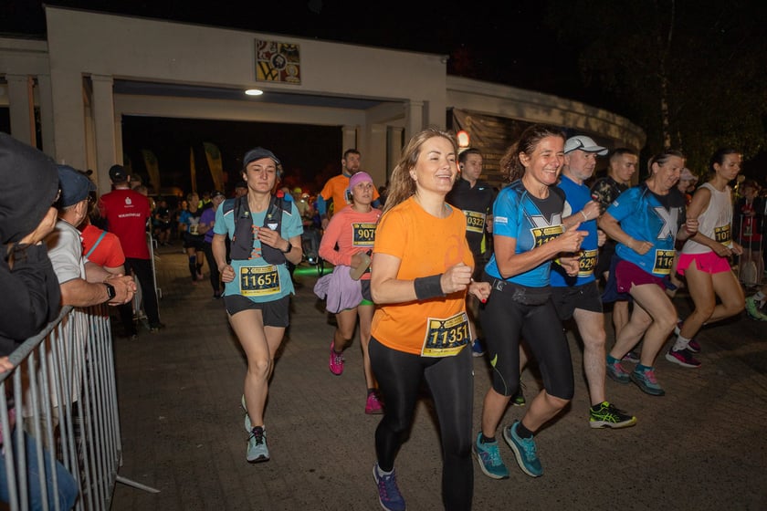 10. PKO Nocny Wrocław Półmaraton. Zdjęcia zawodników