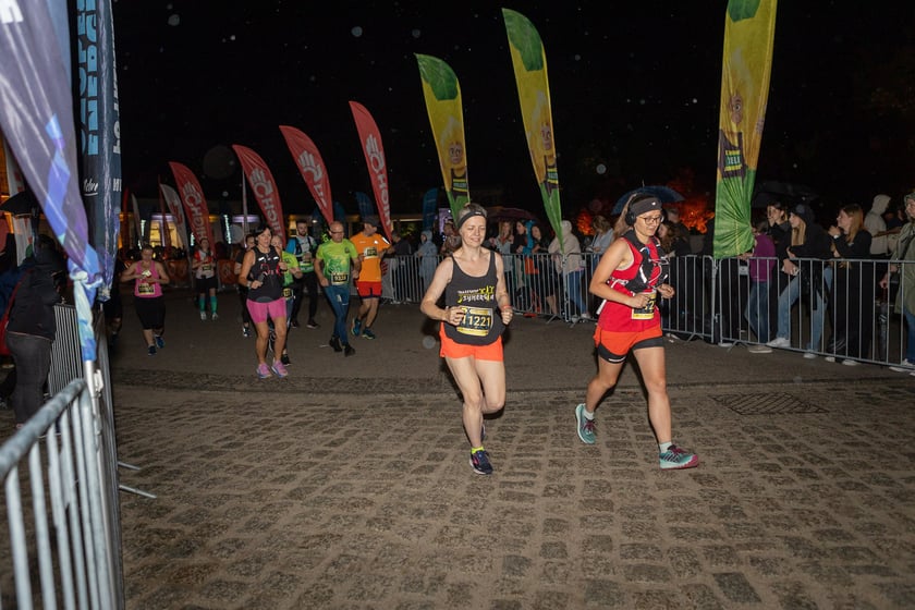 10. PKO Nocny Wrocław Półmaraton. Zdjęcia zawodników