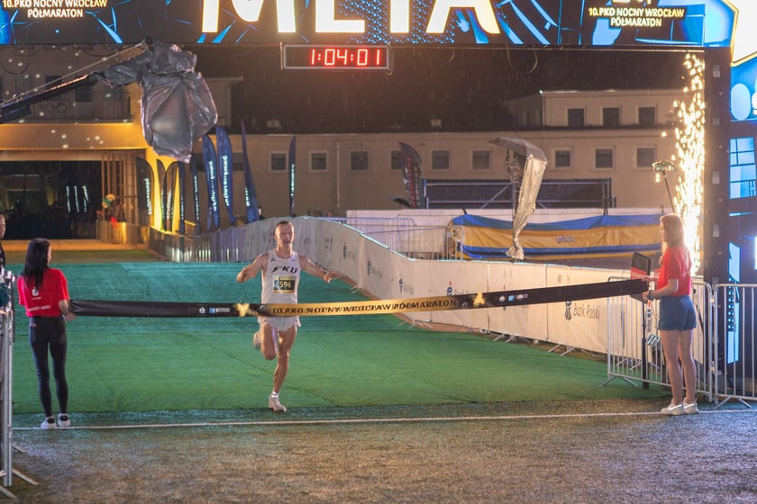 10. PKO Nocny Wrocław Półmaraton. Zdjęcia zawodników