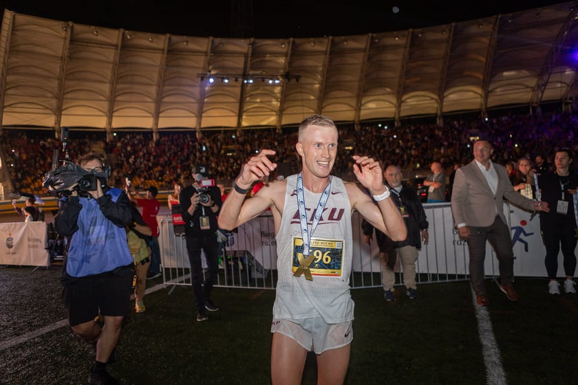 10. PKO Nocny Wrocław Półmaraton. Zdjęcia zawodników