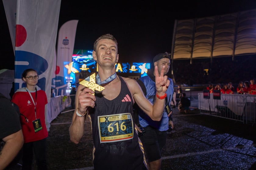 10. PKO Nocny Wrocław Półmaraton. Zdjęcia zawodników