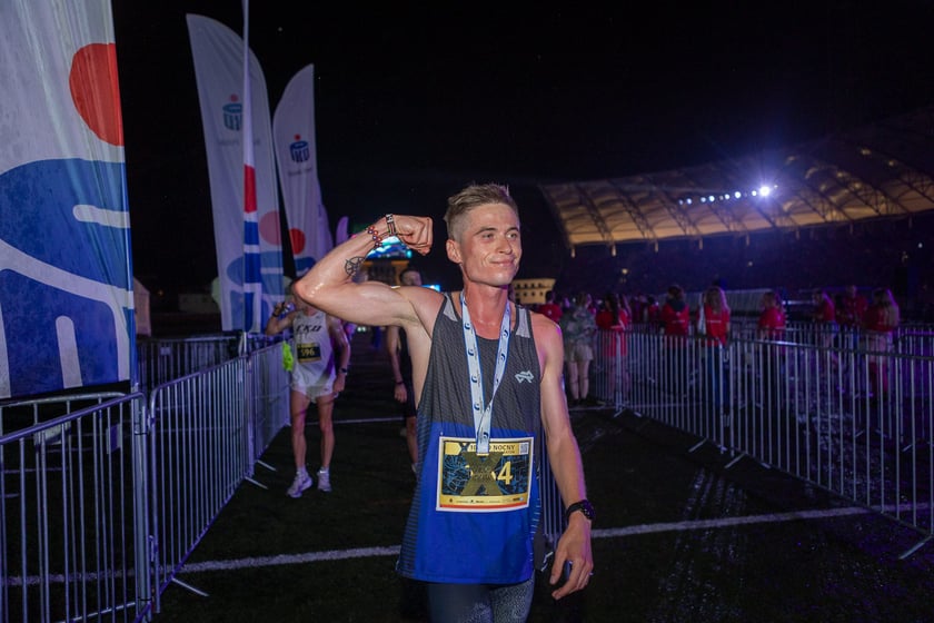 10. PKO Nocny Wrocław Półmaraton. Zdjęcia zawodników