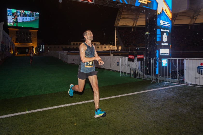 10. PKO Nocny Wrocław Półmaraton. Zdjęcia zawodników