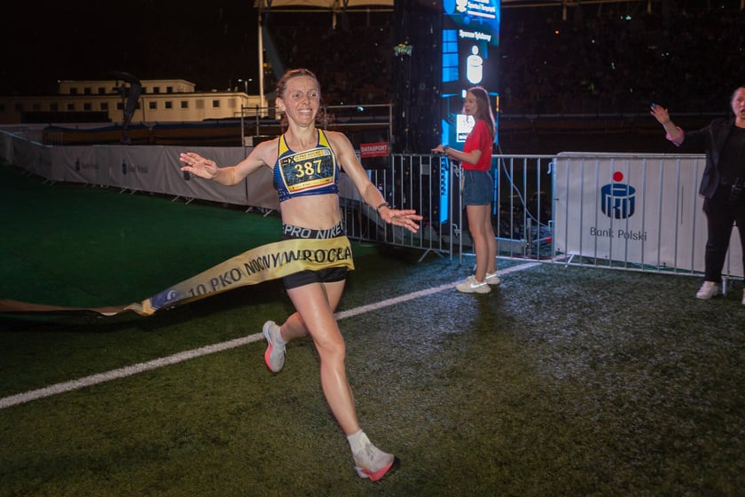 10. PKO Nocny Wrocław Półmaraton. Zdjęcia zawodników