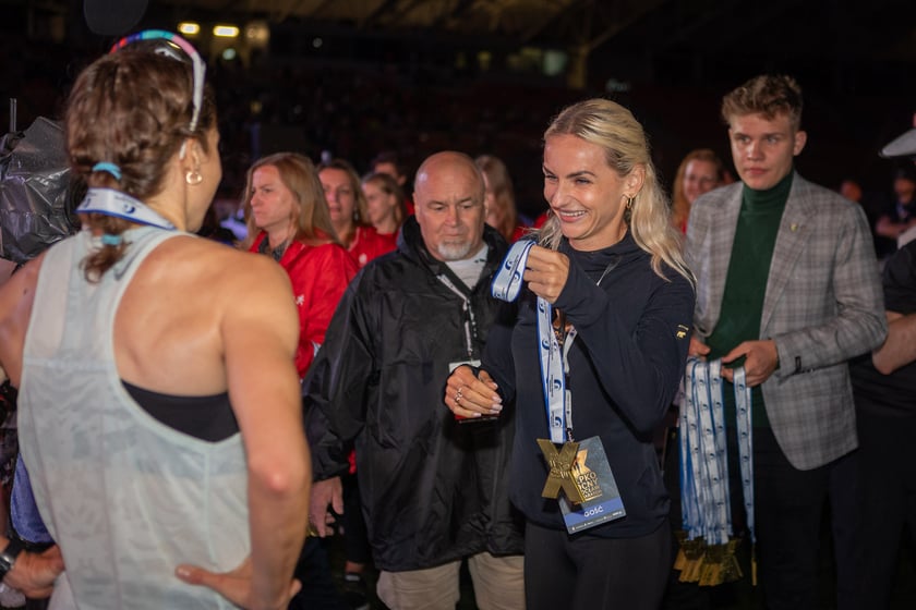 10. PKO Nocny Wrocław Półmaraton. Zdjęcia zawodników
