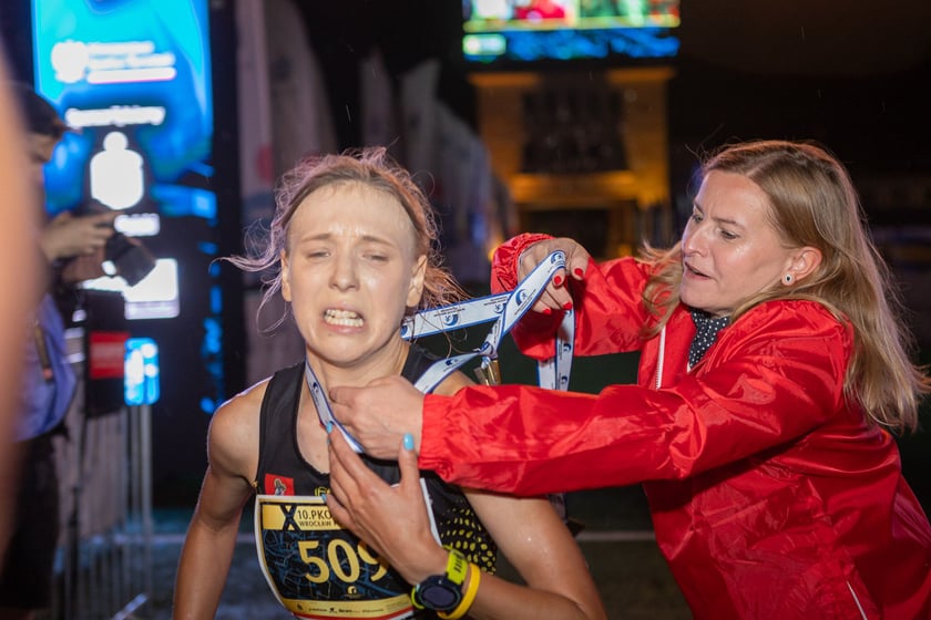 10. PKO Nocny Wrocław Półmaraton. Zdjęcia zawodników