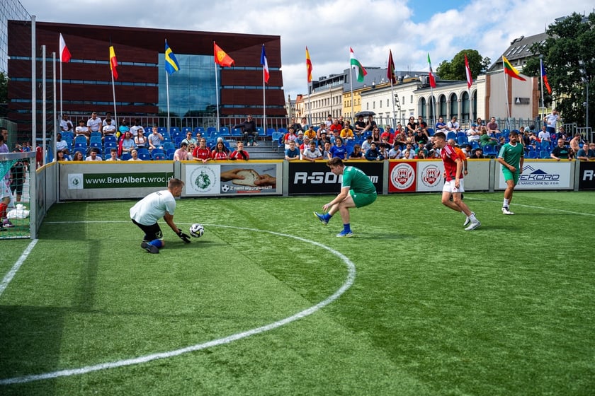 Wrocław Cup 2024 &ndash; dzień drugi&nbsp;Międzynarodowego Turnieju Piłki Nożnej Ulicznej Os&oacute;b Bezdomnych&nbsp;&nbsp;
