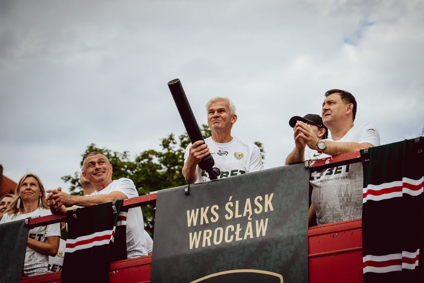 Oficjalna prezentacja pierwszego zespołu Śląska Wrocław. Plac Wolności we Wrocławiu