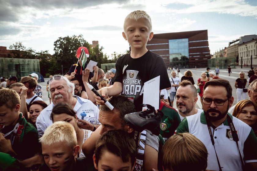 Oficjalna prezentacja pierwszego zespołu Śląska Wrocław. Plac Wolności we Wrocławiu