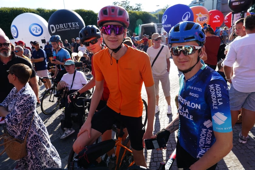 Oficjalna prezentacja drużyn 81. Tour de Pologne