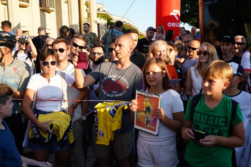 Oficjalna prezentacja drużyn 81. Tour de Pologne