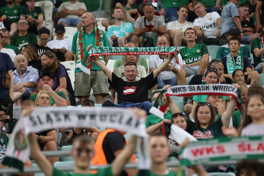 Zdjęcia kibiców z meczu WKS Śląsk Wrocław - FC St. Gallen