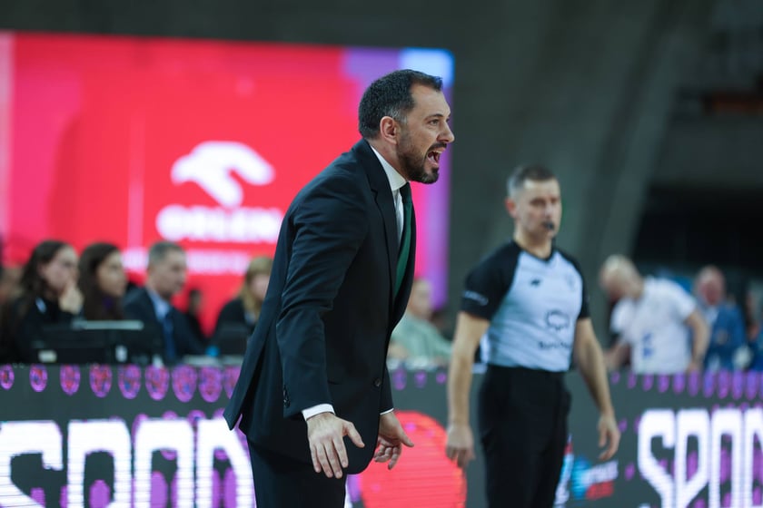Meczu koszykówki w Hali Stulecia: Śląsk Wrocław - Legia Warszawa