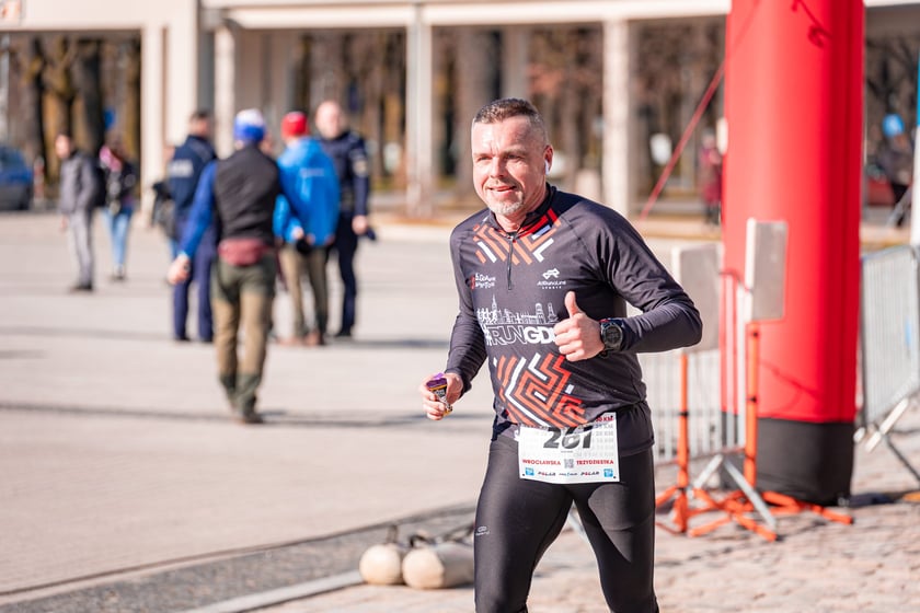 Wrocławska Trzydziestka - zdjęcia uczestników biegu na Stadionie Olimpijskim - 16 marca 2025 r.