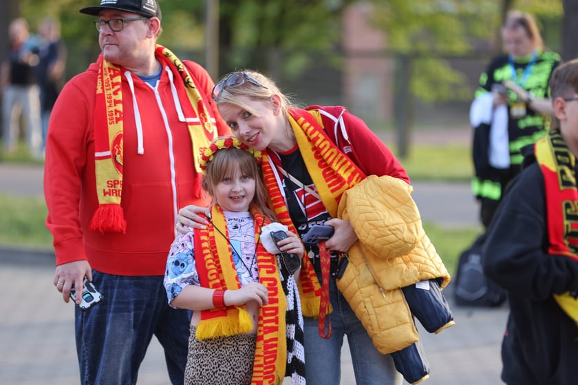 Mecz Sparta - Falubaz. Inauguracja sezonu PGE Ekstraligi we Wrocławiu
