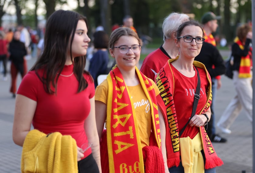 Mecz Sparta - Falubaz. Inauguracja sezonu PGE Ekstraligi we Wrocławiu