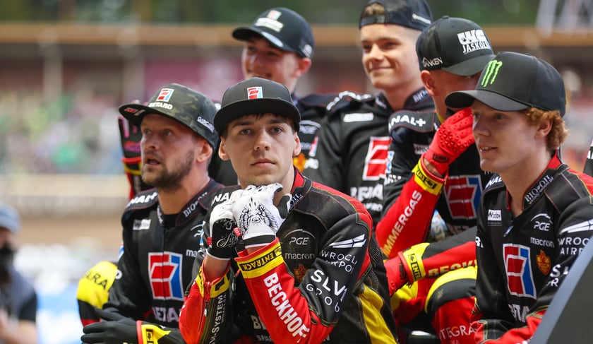 Mecz Sparta - Falubaz. Inauguracja sezonu PGE Ekstraligi we Wrocławiu