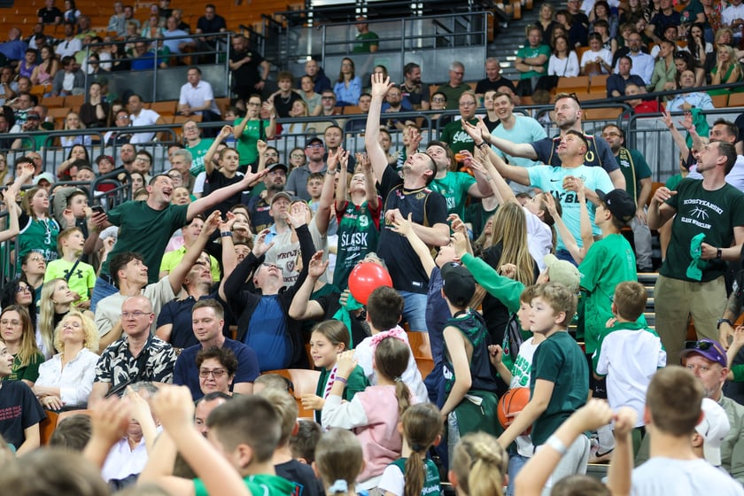 Mecz Śląska ze Stalą (91:87) w Hali Stulecia