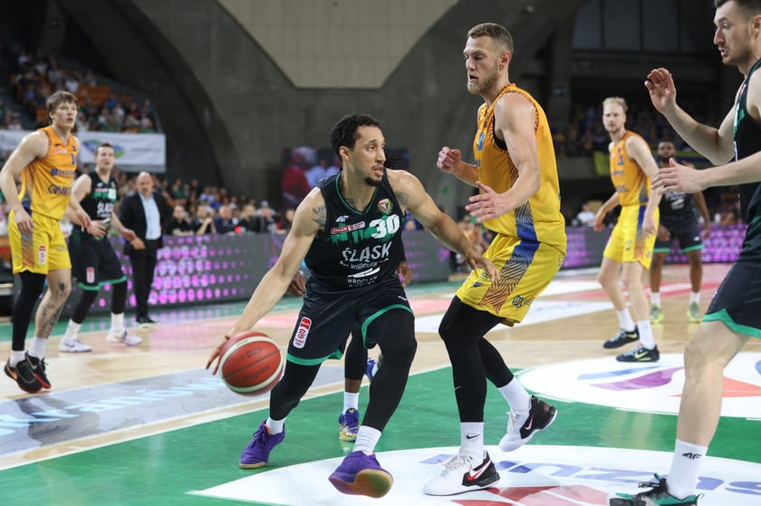 Mecz Śląska ze Stalą (91:87) w Hali Stulecia