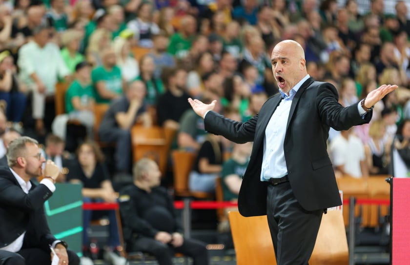 Mecz Śląska ze Stalą (91:87) w Hali Stulecia