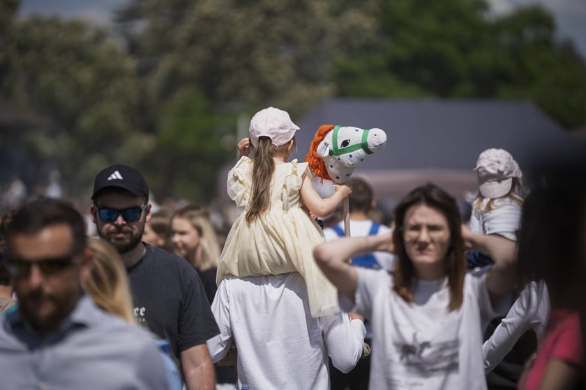 Otwarcie sezonu na Wrocławskim Torze Wyścigów Konnych Partynice 1 maja 2025
