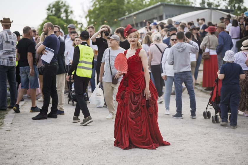 Otwarcie sezonu na Wrocławskim Torze Wyścigów Konnych Partynice 1 maja 2025