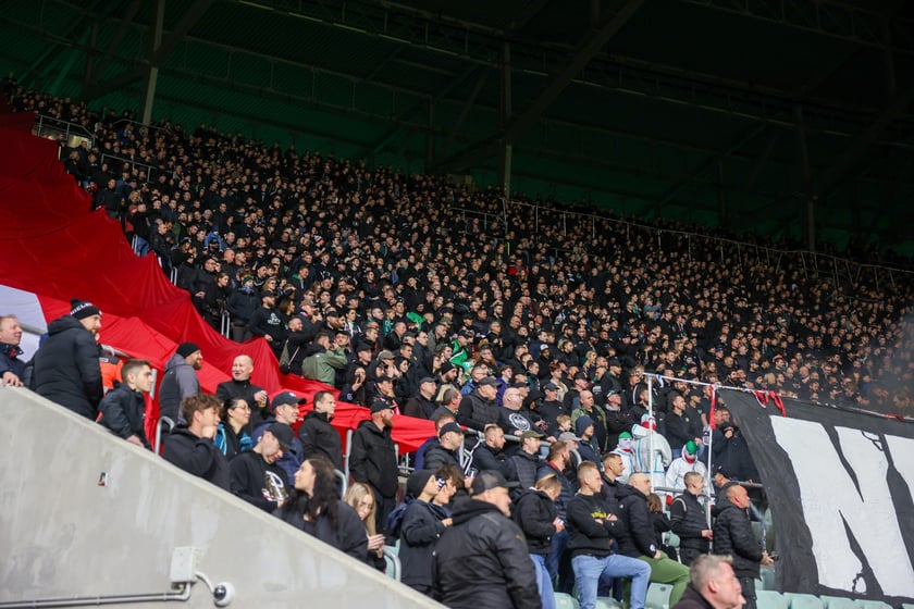 Kibice na meczu Śląska z Jagiellonią