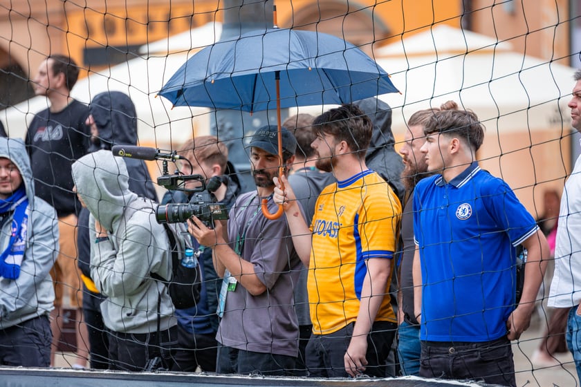 Pokazowy mecz w strefie Fan Festival w rynku, 28 maja 2025
